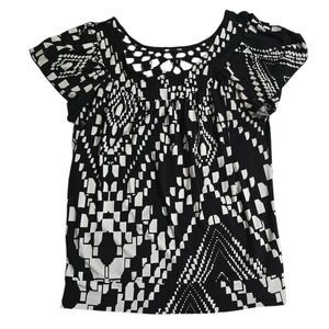 AGB Black and White Patterned Blouse | Medium